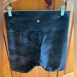 LULULEMON ALIGN HIGH-RISE SHORT 6”